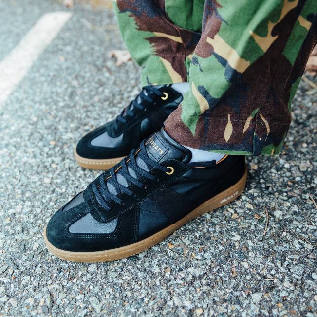 Schwarzer Kaugummi GREATS Der GAT-Sneaker Schuhe 88HH36